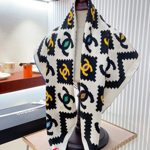 CH scarf