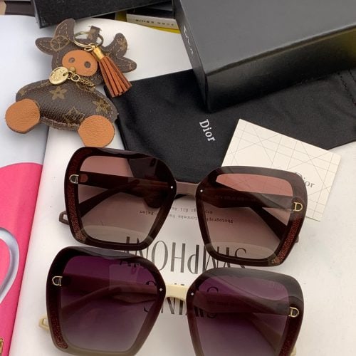 DD glasses