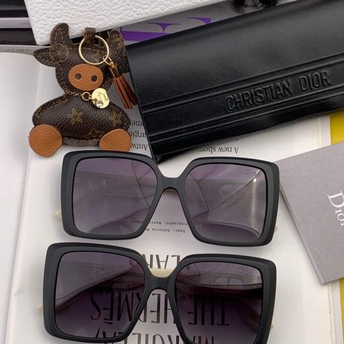 DD glasses