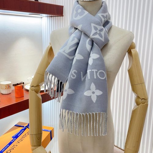 LL scarf