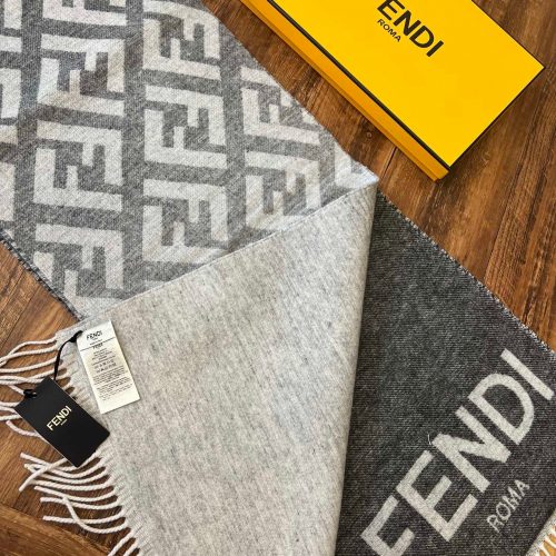 FF scarf