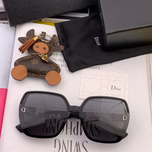 DD glasses