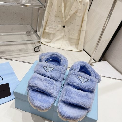 PP sandals