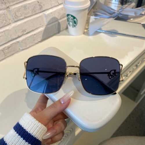 DD glasses