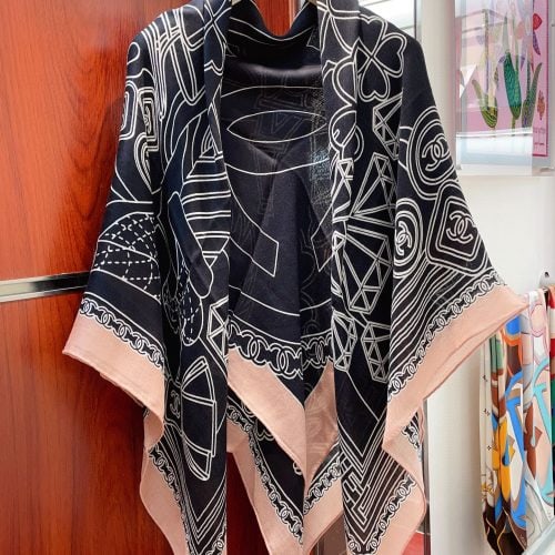 CH scarf