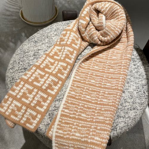 FF scarf
