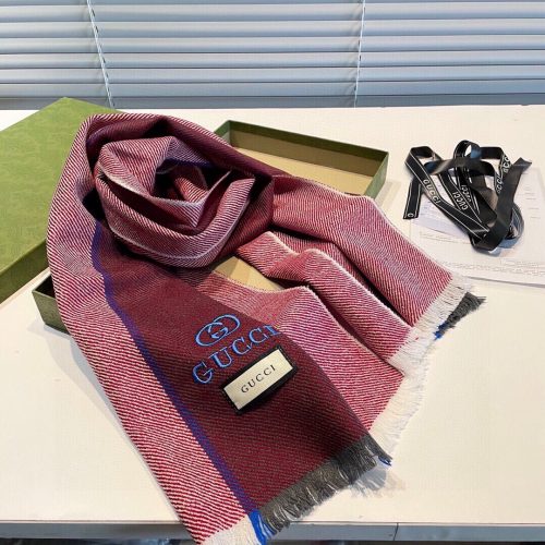 GG scarf