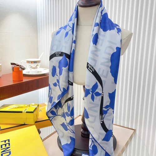 FF scarf