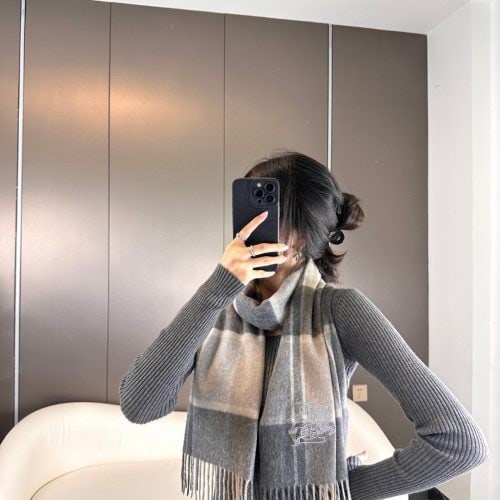 BB scarf