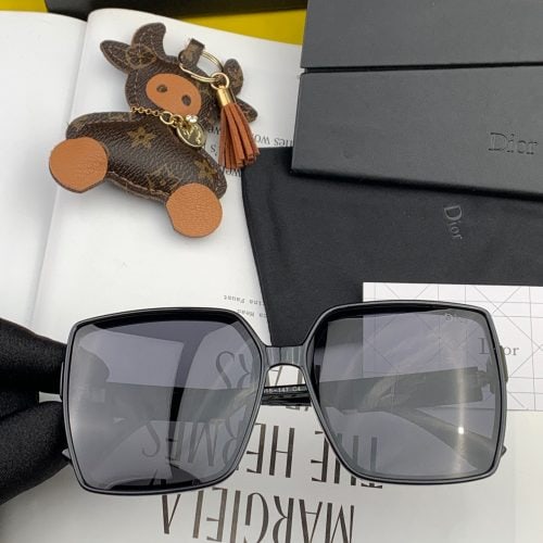 DD glasses