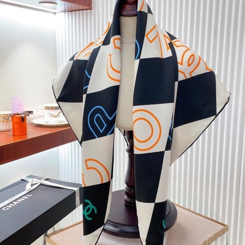 CH scarf