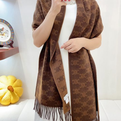 CE scarf