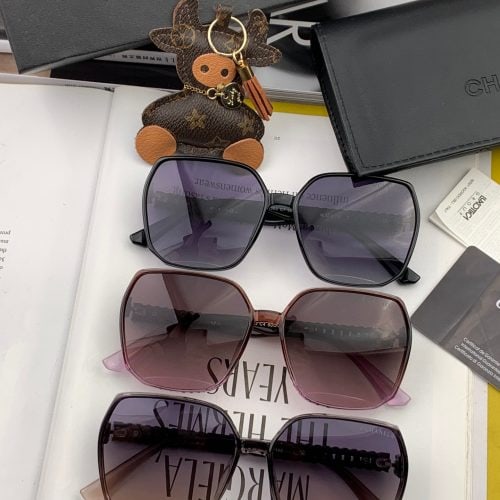 CHA glasses