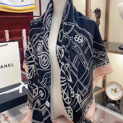 CH scarf