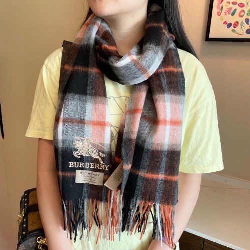 BB scarf