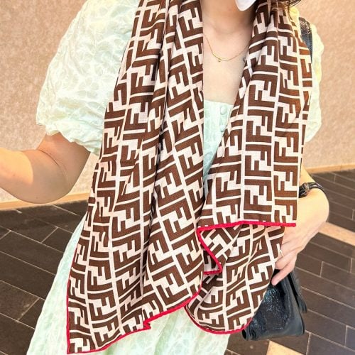 FF scarf