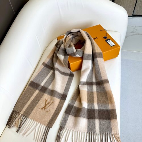LL scarf