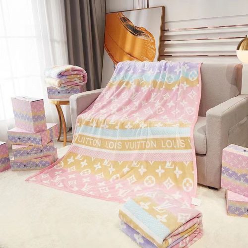LL woollen blanket