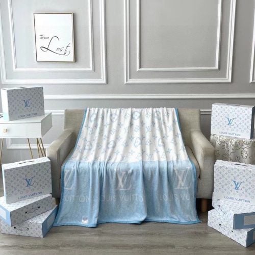 LL woollen blanket