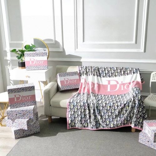 DD woollen blanket