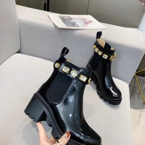 GG shoes