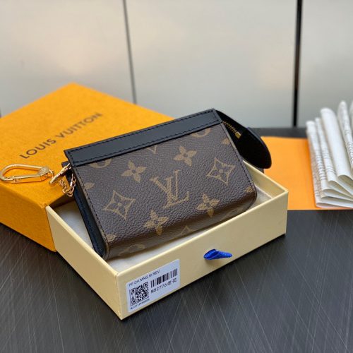 the new autumn and winter VOYAGE keycase