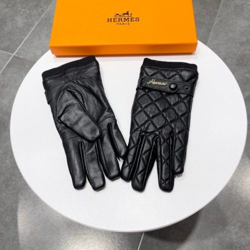 HH  gloves