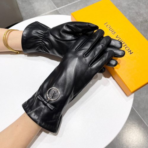 LL gloves