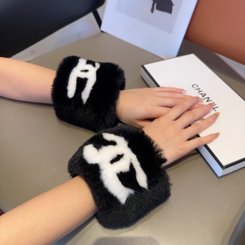 CC gloves