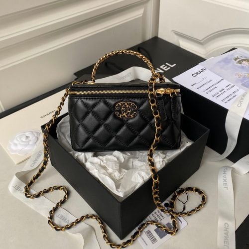 cosmetic bag