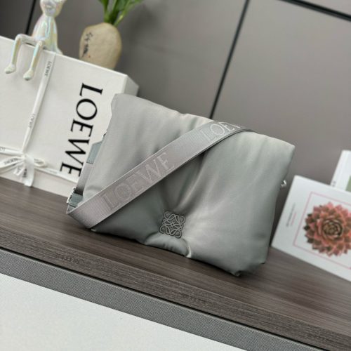 Nylon Puffer Goya messenger bag