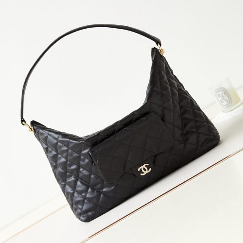 underarm bag