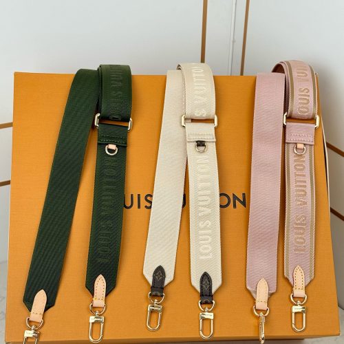 Long shoulder strap