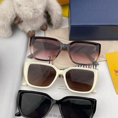 eyeglasses