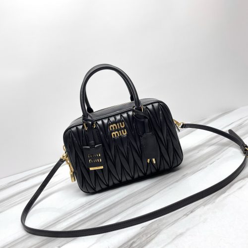 too pretty bowling bag