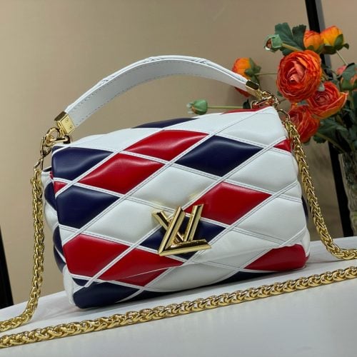 GO-14 Twist Medium Handbag