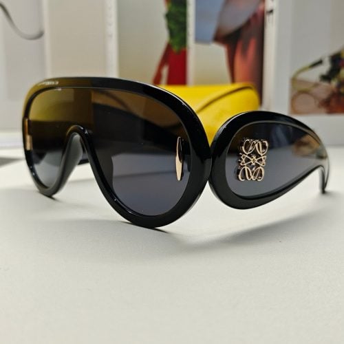 eyeglasses