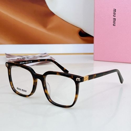 eyeglasses
