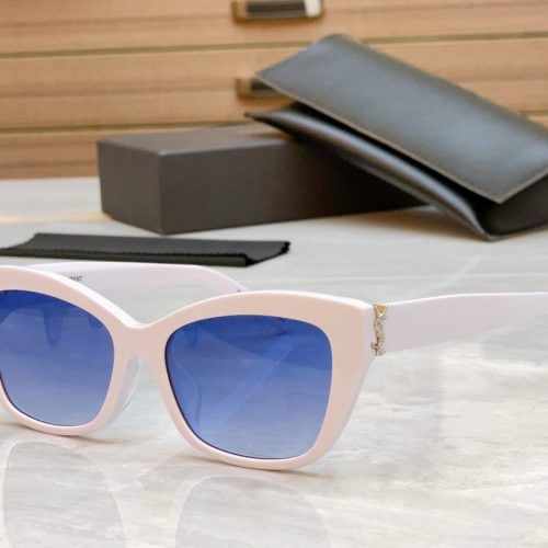 eyeglasses