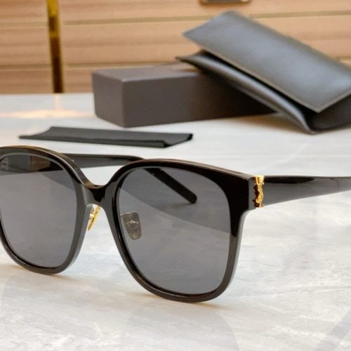eyeglasses