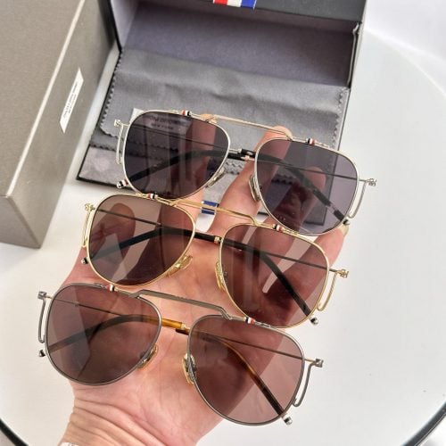 eyeglasses