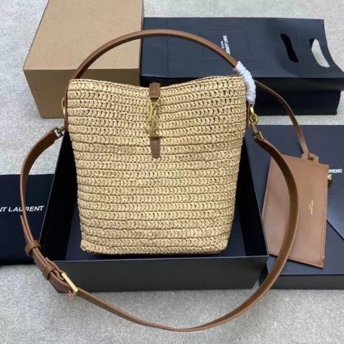 Lafite Woven Bag for relaxed shoulder carry