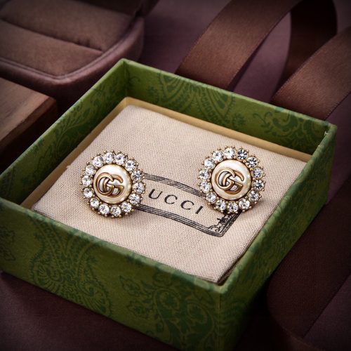 earring
