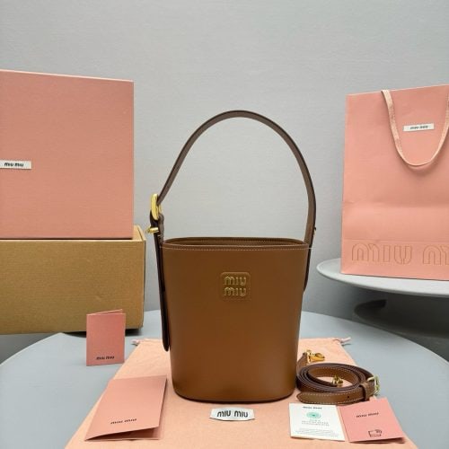 New retro bucket bag