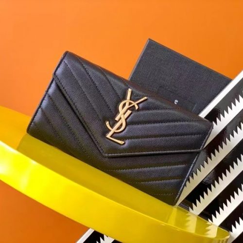 Envelope Deduction Wallet Handbag for compact essentials carry