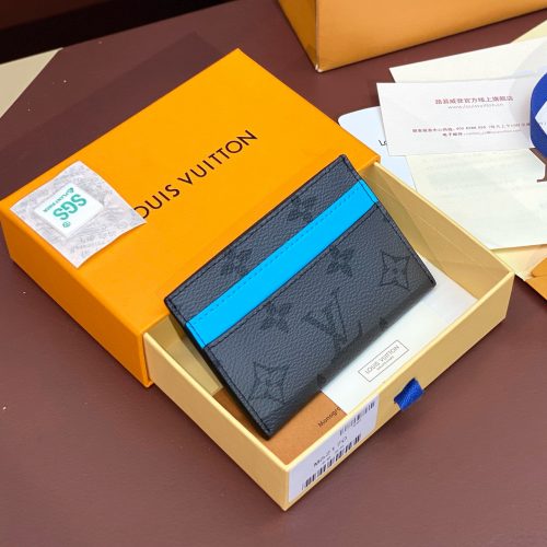 Card holder