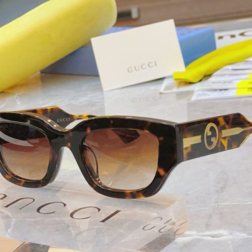 eyeglasses