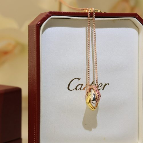 Three color three ring necklace