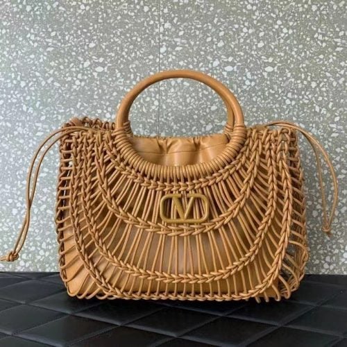 Garavani Allknots leather woven tote bag