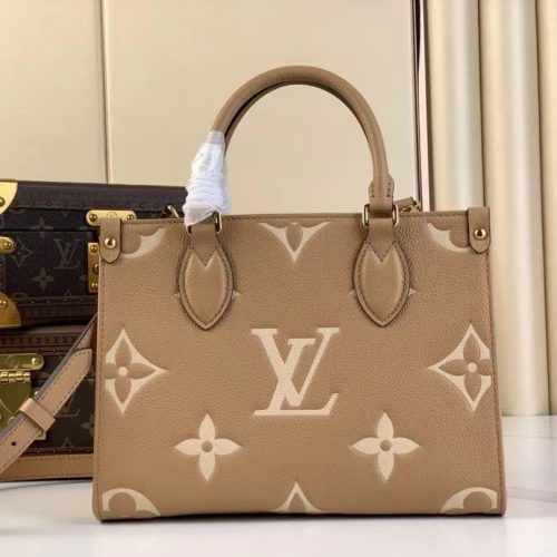 LL Ontogo mini handbag